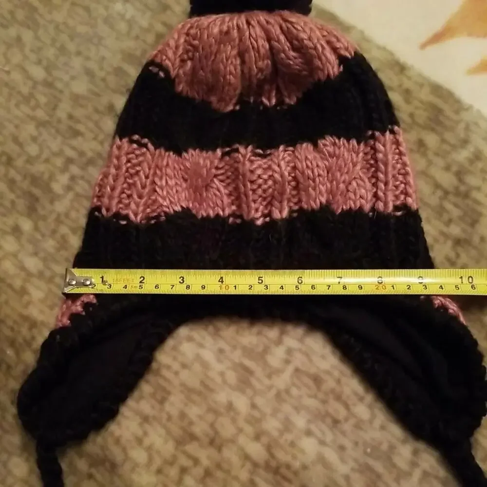 Naf Naf (2) two Women Hats Cable Knit Wool Blend Black Coral Purple One size EUC